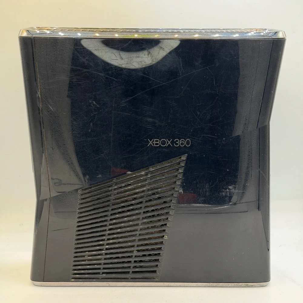 Microsoft Xbox 360 S Console Model 1439 Gloss Black Bundle W/ COD Disc & Cables